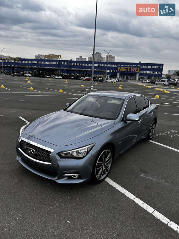 Infiniti Q50 2014