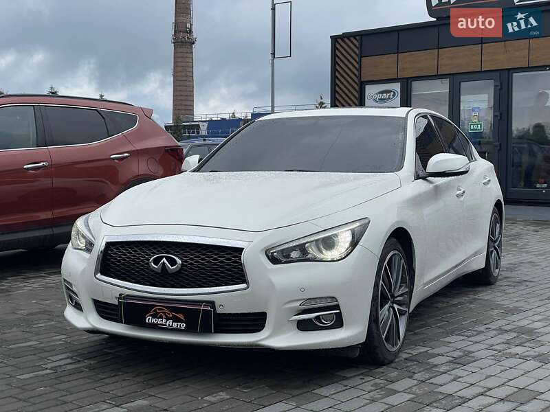 Infiniti Q50 2016