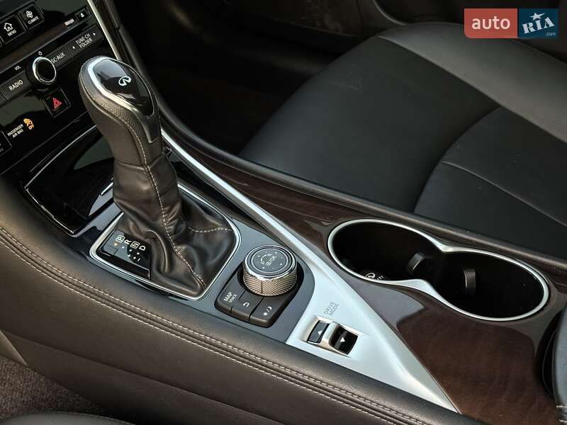 Седан Infiniti Q50 2017 в Харкові