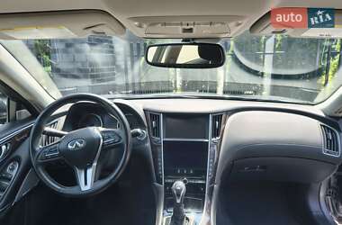 Седан Infiniti Q50 2017 в 