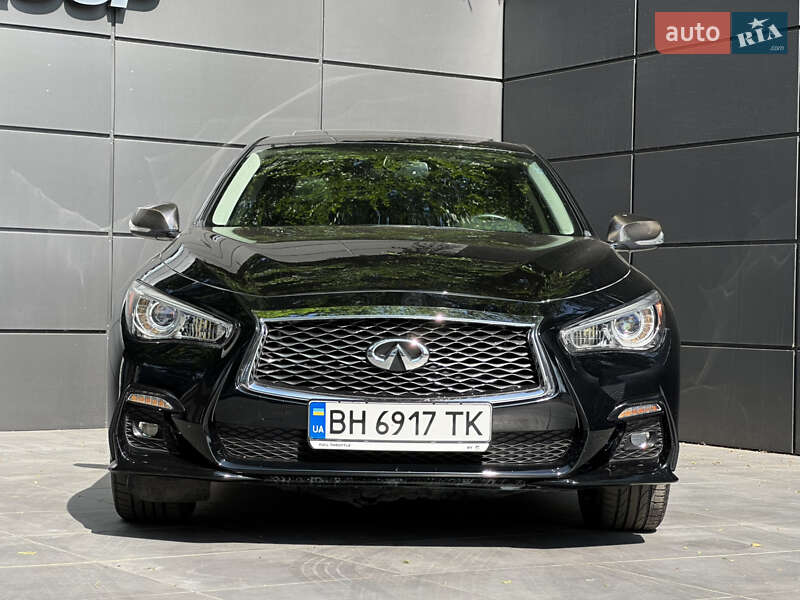 Седан Infiniti Q50 2017 в Одесі