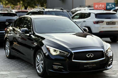 Седан Infiniti Q50 2017 в 