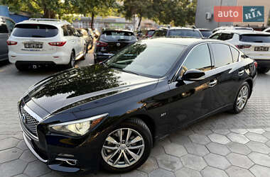 Седан Infiniti Q50 2017 в 
