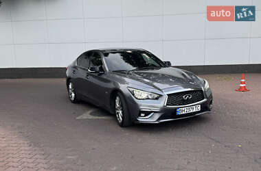Седан Infiniti Q50 2018 в 