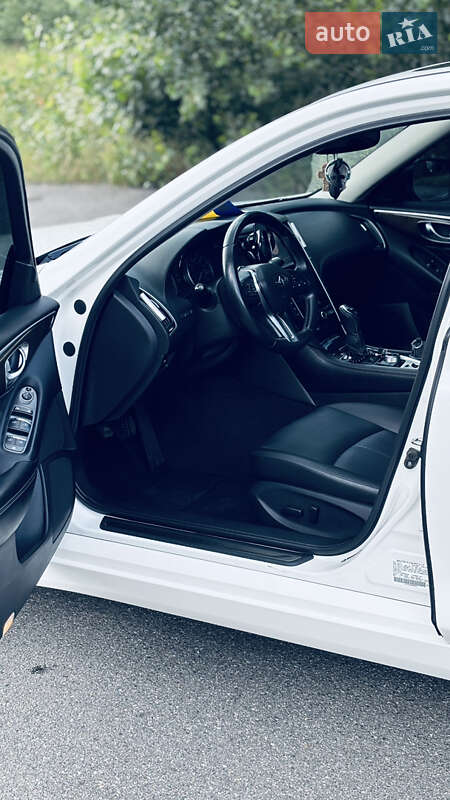 Седан Infiniti Q50 2018 в Києві