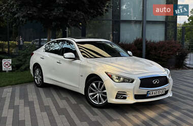 Седан Infiniti Q50 2016 в Киеве