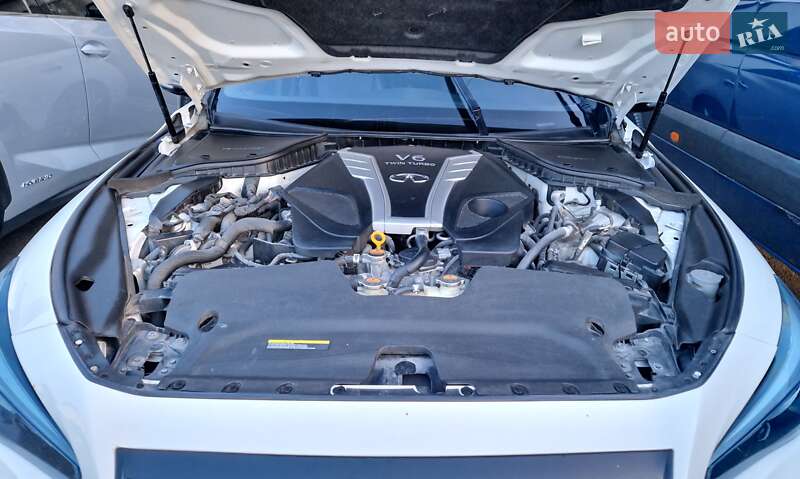 Седан Infiniti Q50 2016 в Одессе