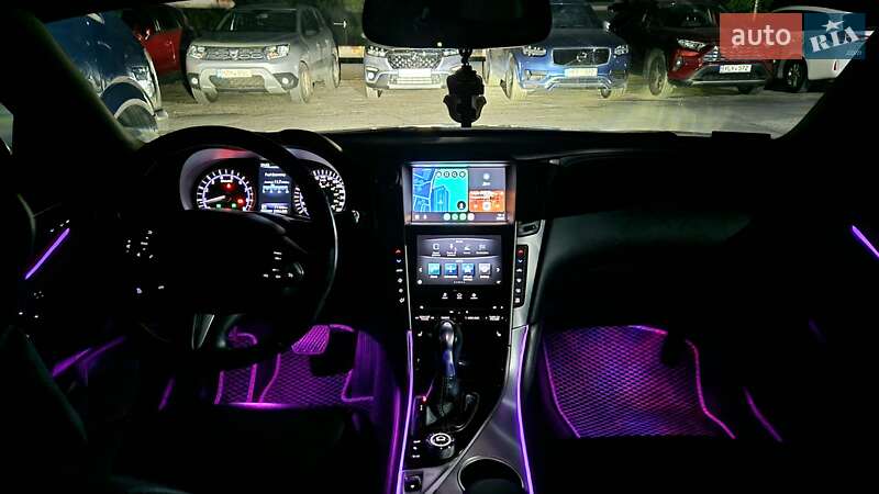 Седан Infiniti Q50 2016 в Одессе