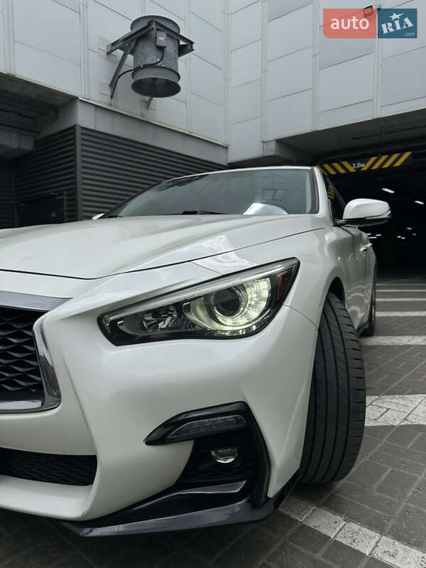 Седан Infiniti Q50 2017 в Києві