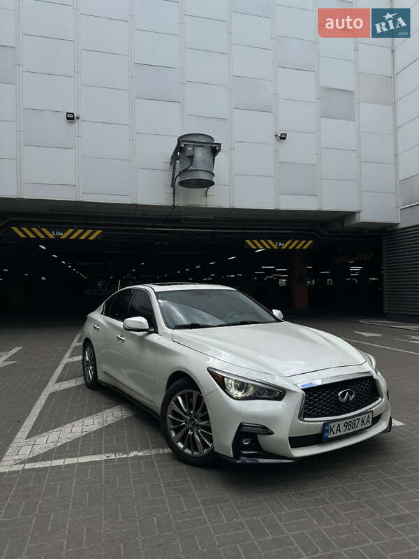 Седан Infiniti Q50 2017 в Києві