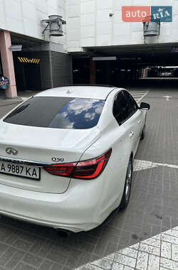 Седан Infiniti Q50 2017 в 