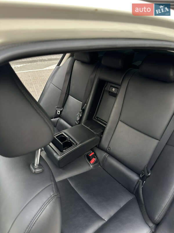 Седан Infiniti Q50 2017 в Києві