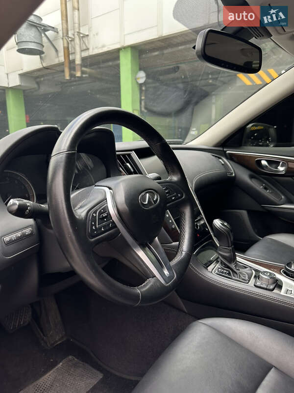 Седан Infiniti Q50 2017 в Києві