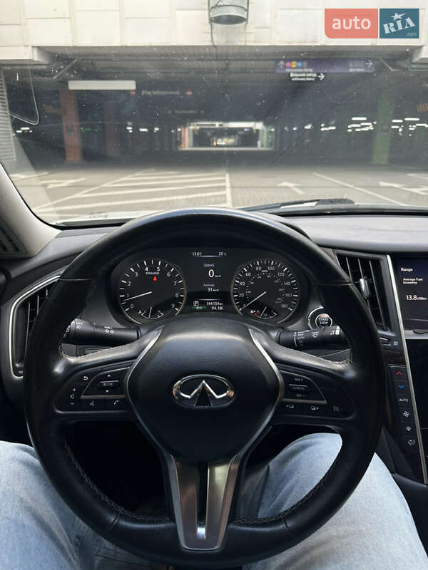 Седан Infiniti Q50 2017 в Києві