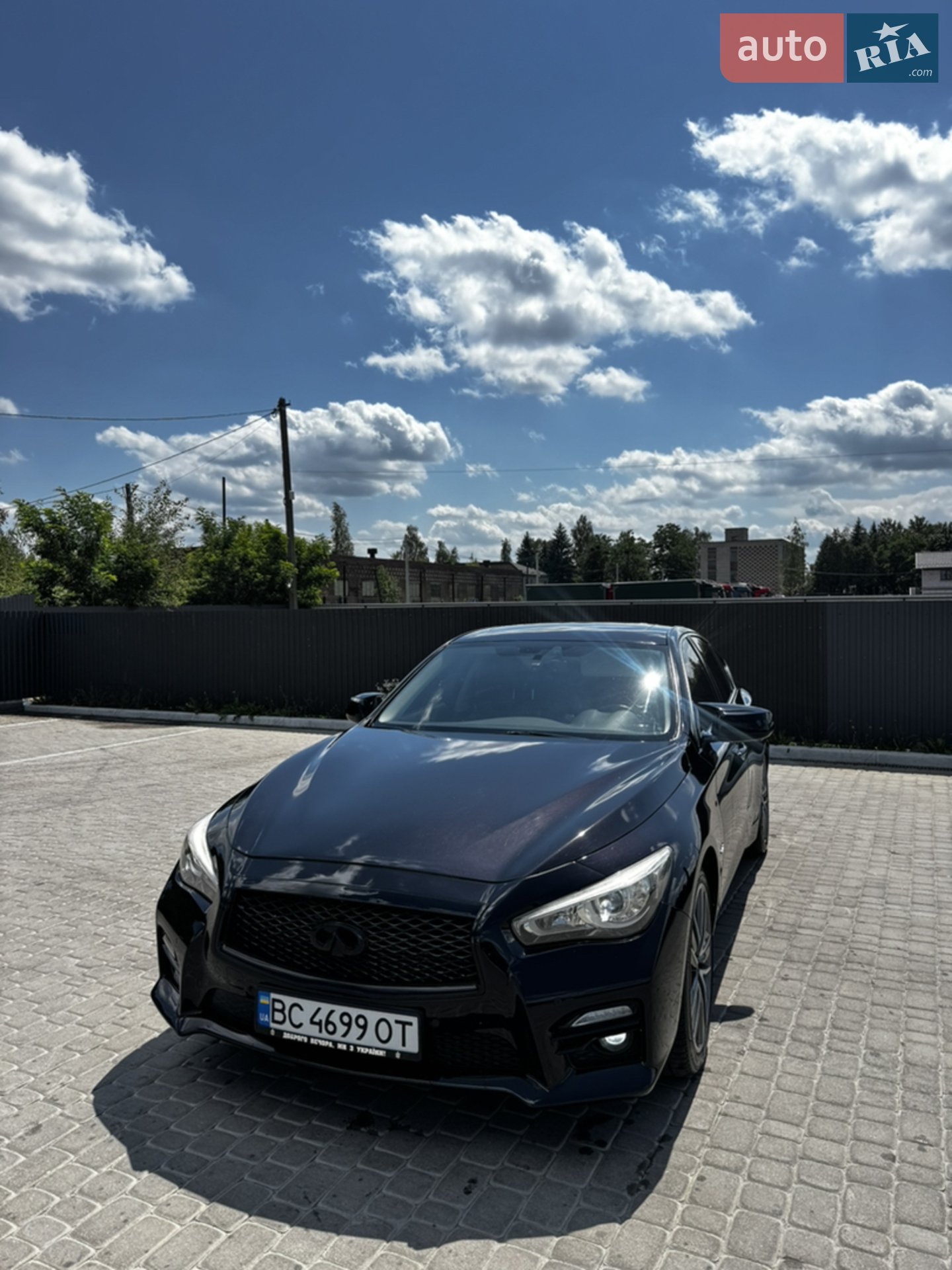 2015 Infiniti Q50 - мініатюра 2