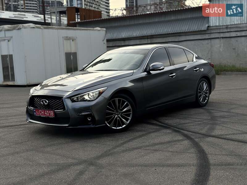 Infiniti Q50 2021