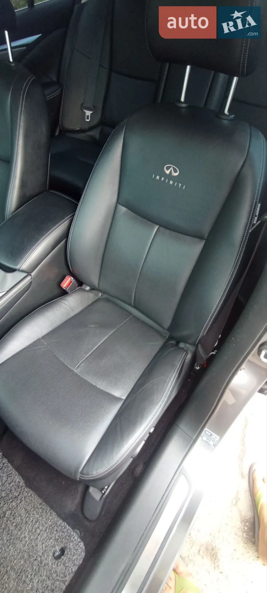 2015 Infiniti Q50 - мініатюра 13