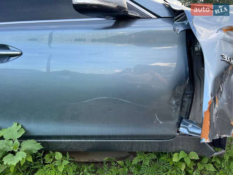 Седан Infiniti Q50 2017 в Киеве