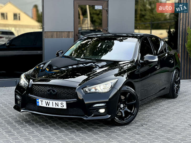 Infiniti Q50 2016