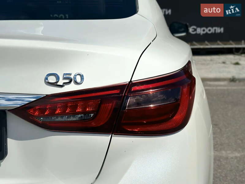 Седан Infiniti Q50 2018 в Харкові