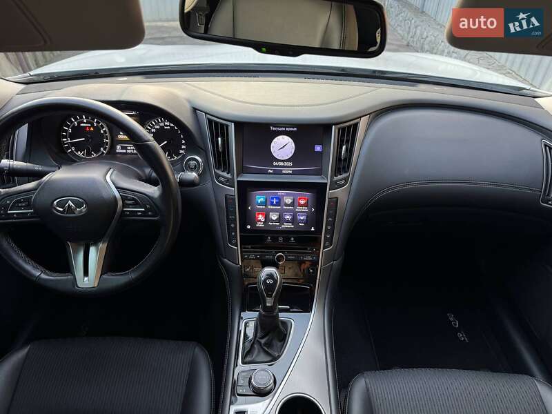 Седан Infiniti Q50 2019 в Києві