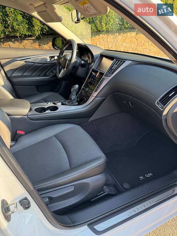 Седан Infiniti Q50 2019 в Києві