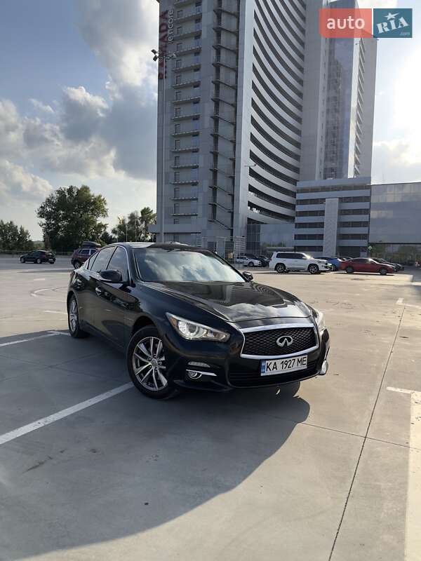 Седан Infiniti Q50 2014 в Києві