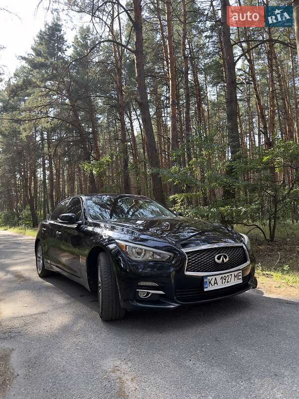 Седан Infiniti Q50 2014 в Києві