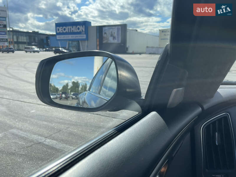 Седан Infiniti Q50 2019 в Києві