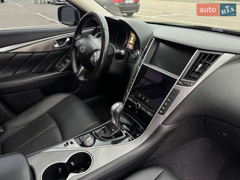 Седан Infiniti Q50 2017 в Ивано-Франковске фото 29 Седан Infiniti Q50 2017 в Ивано-Франковске