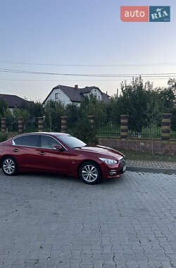 Седан Infiniti Q50 2017 в Черновцах