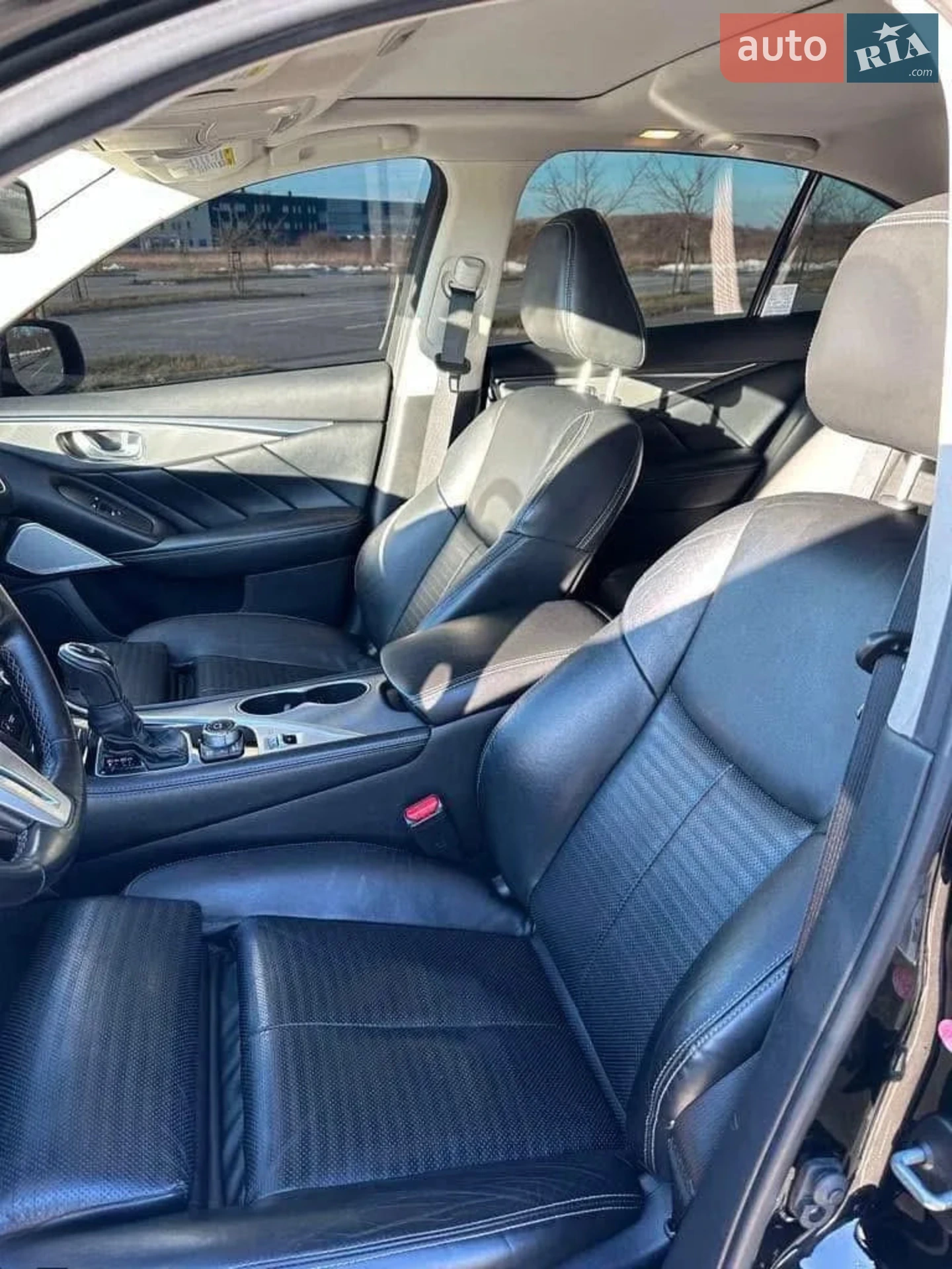 2018 Infiniti Q50 - мініатюра 9
