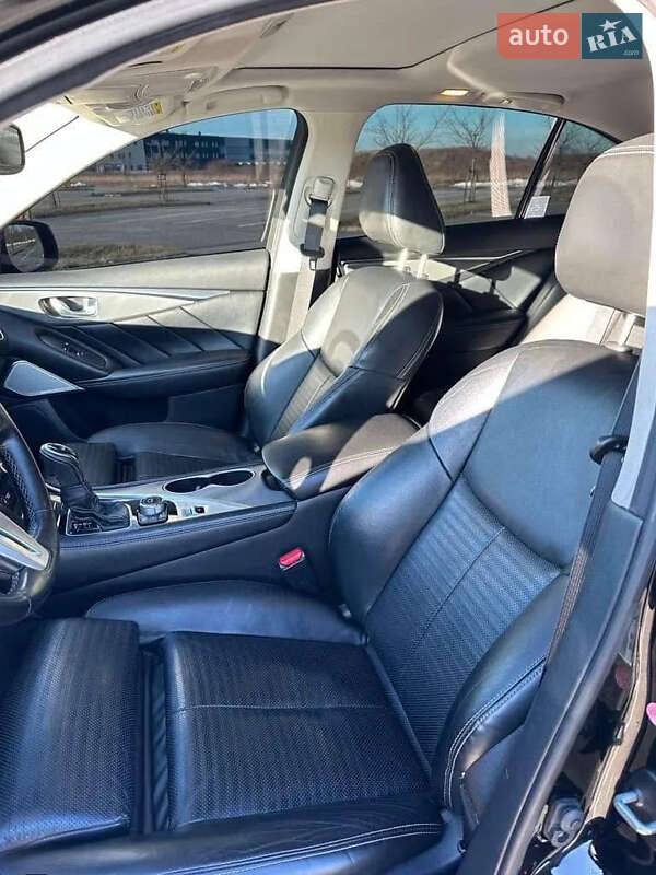 Седан Infiniti Q50 2018 в Києві