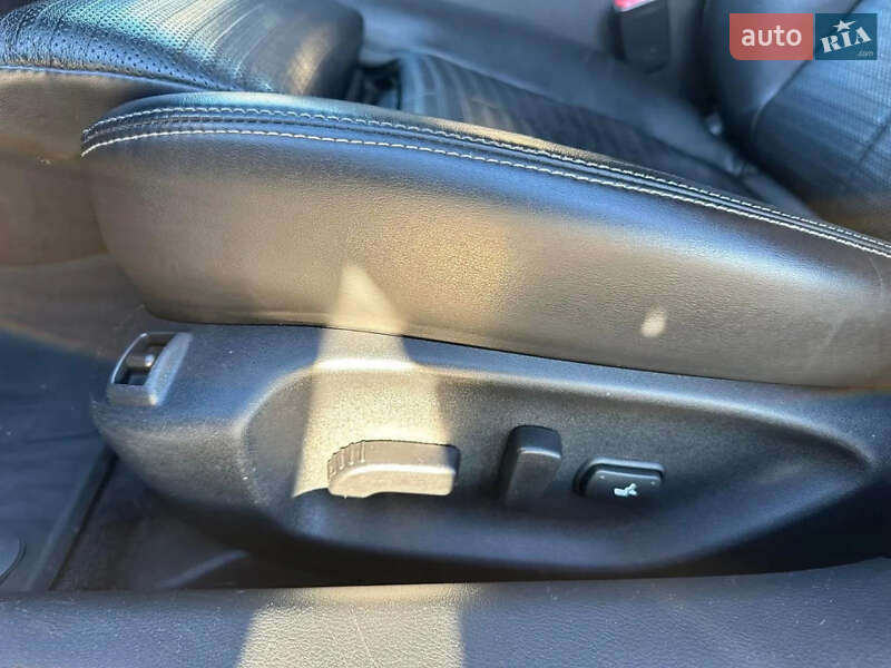 Седан Infiniti Q50 2018 в Києві