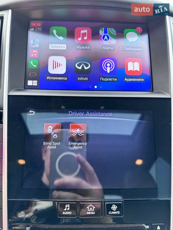 Седан Infiniti Q50 2018 в Ивано-Франковске