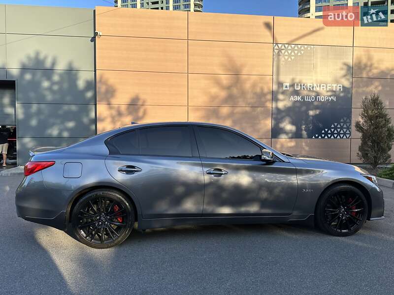 Седан Infiniti Q50 2017 в Дніпрі