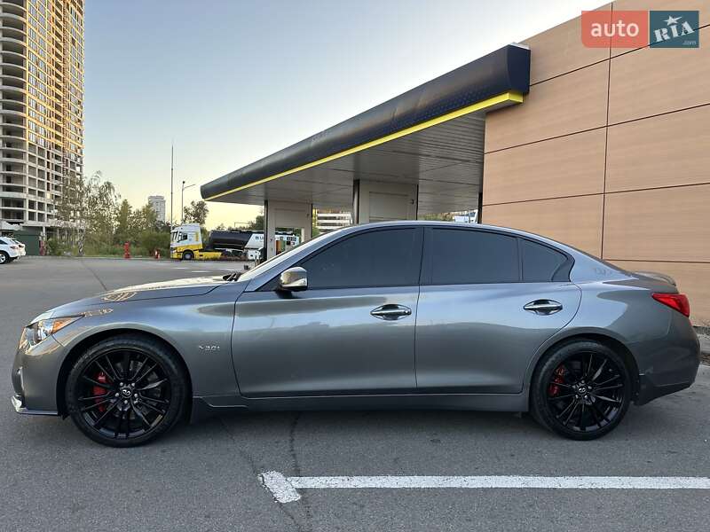 Седан Infiniti Q50 2017 в Дніпрі