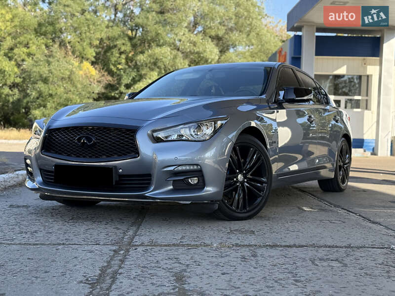 Седан Infiniti Q50 2013 в Одесі