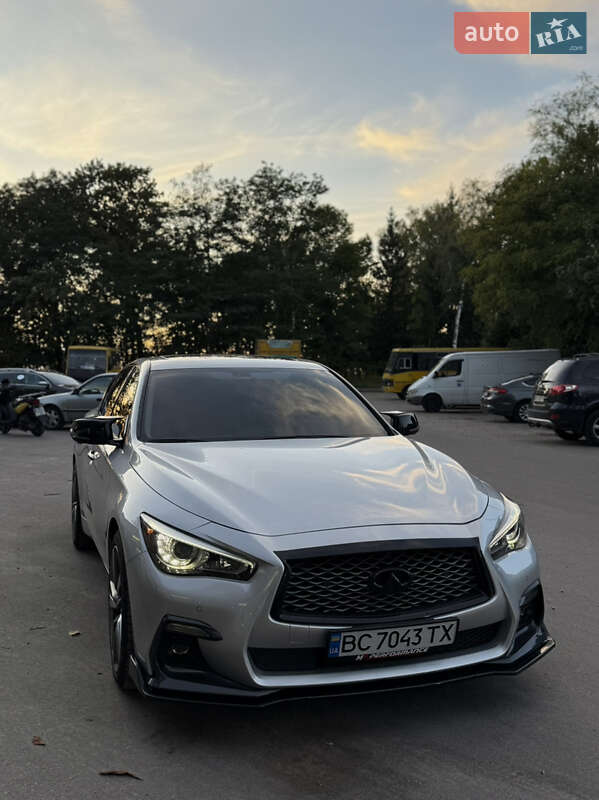 Седан Infiniti Q50 2019 в Львове