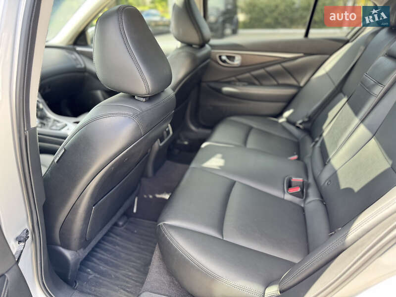 Седан Infiniti Q50 2020 в Києві