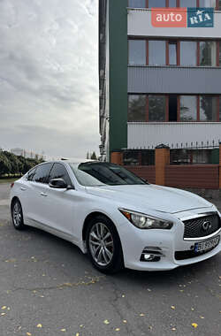 Седан Infiniti Q50 2013 в Полтаве