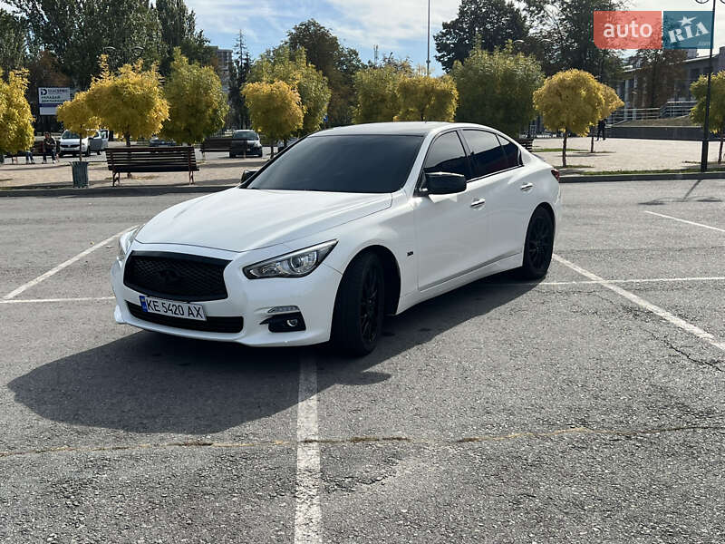 Infiniti Q50 2018