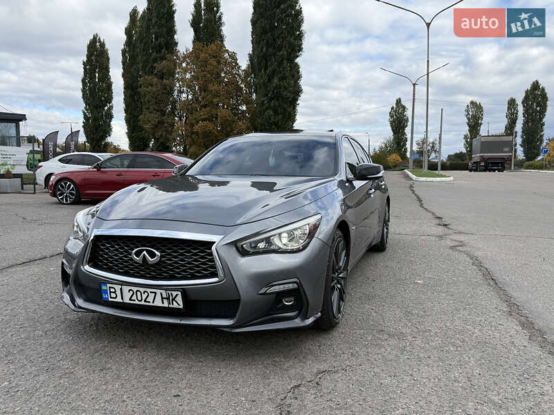 Седан Infiniti Q50 2017 в Кременчуге