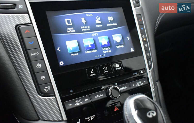 Седан Infiniti Q50 2017 в Одесі