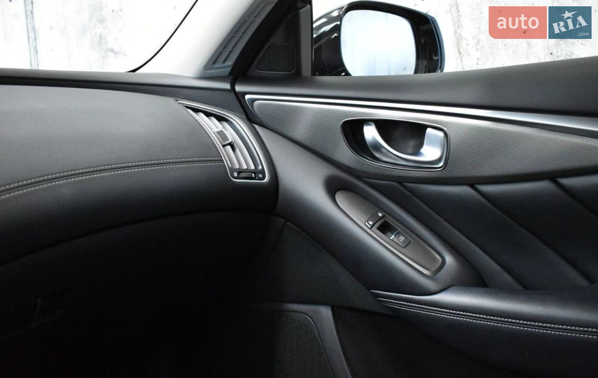 2017 Infiniti Q50 - мініатюра 17