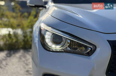 Седан Infiniti Q50 2016 в 