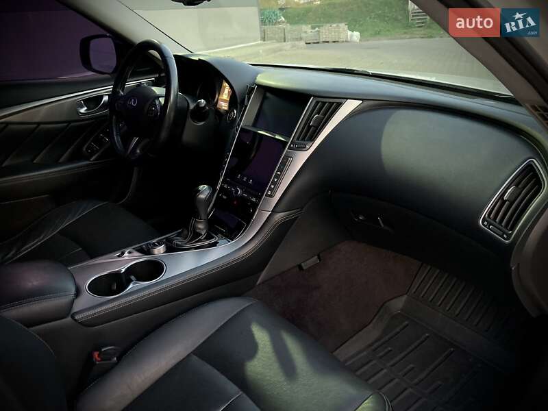 Седан Infiniti Q50 2014 в Киеве фото 11 Седан Infiniti Q50 2014 в Киеве