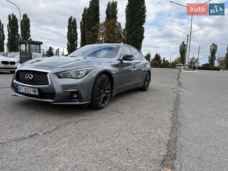 Седан Infiniti Q50 2017 в Кременчуге