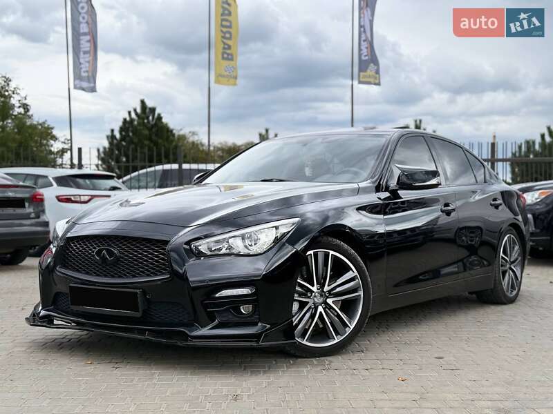 Infiniti Q50 2016