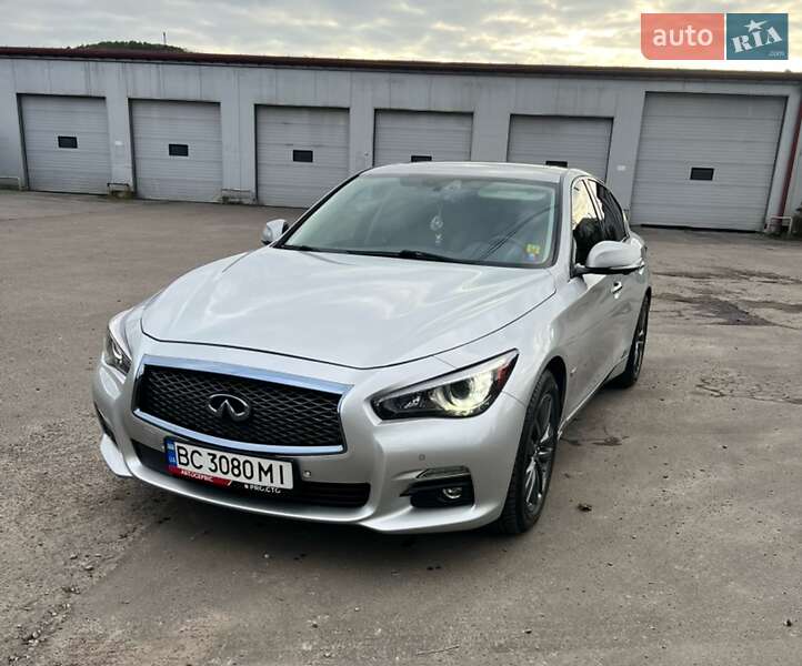 Infiniti Q50 2015